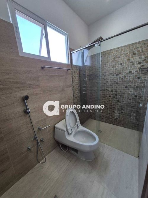 Casa de 4 alcobas en venta en Lagos Del Cacique, Bucaramanga, 184 m² · foto 12 de 21