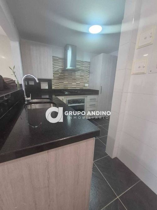 Casa de 4 alcobas en venta en Lagos Del Cacique, Bucaramanga, 184 m² · foto 13 de 21