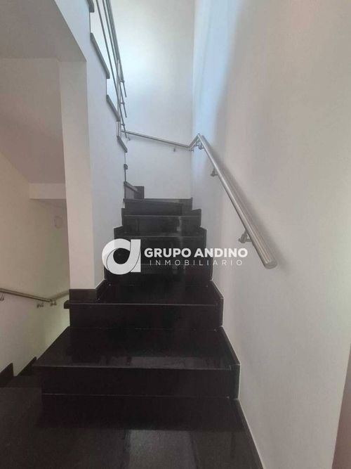 Casa de 4 alcobas en venta en Lagos Del Cacique, Bucaramanga, 184 m² · foto 17 de 21