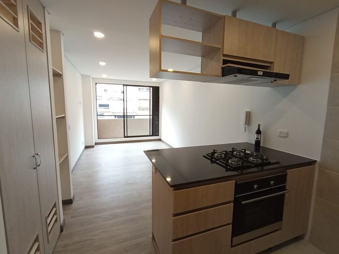 Apartaestudio en venta en Chapinero Alto, Bogotá, 42 m² · foto 3 de 24