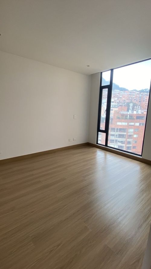 Apartaestudio en venta en Chapinero Alto, Bogotá, 57 m² · foto 4 de 10