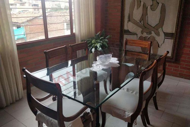 Casa de 7 alcobas en venta en Terron Colorado, Cali, 467 m² · foto 22 de 24