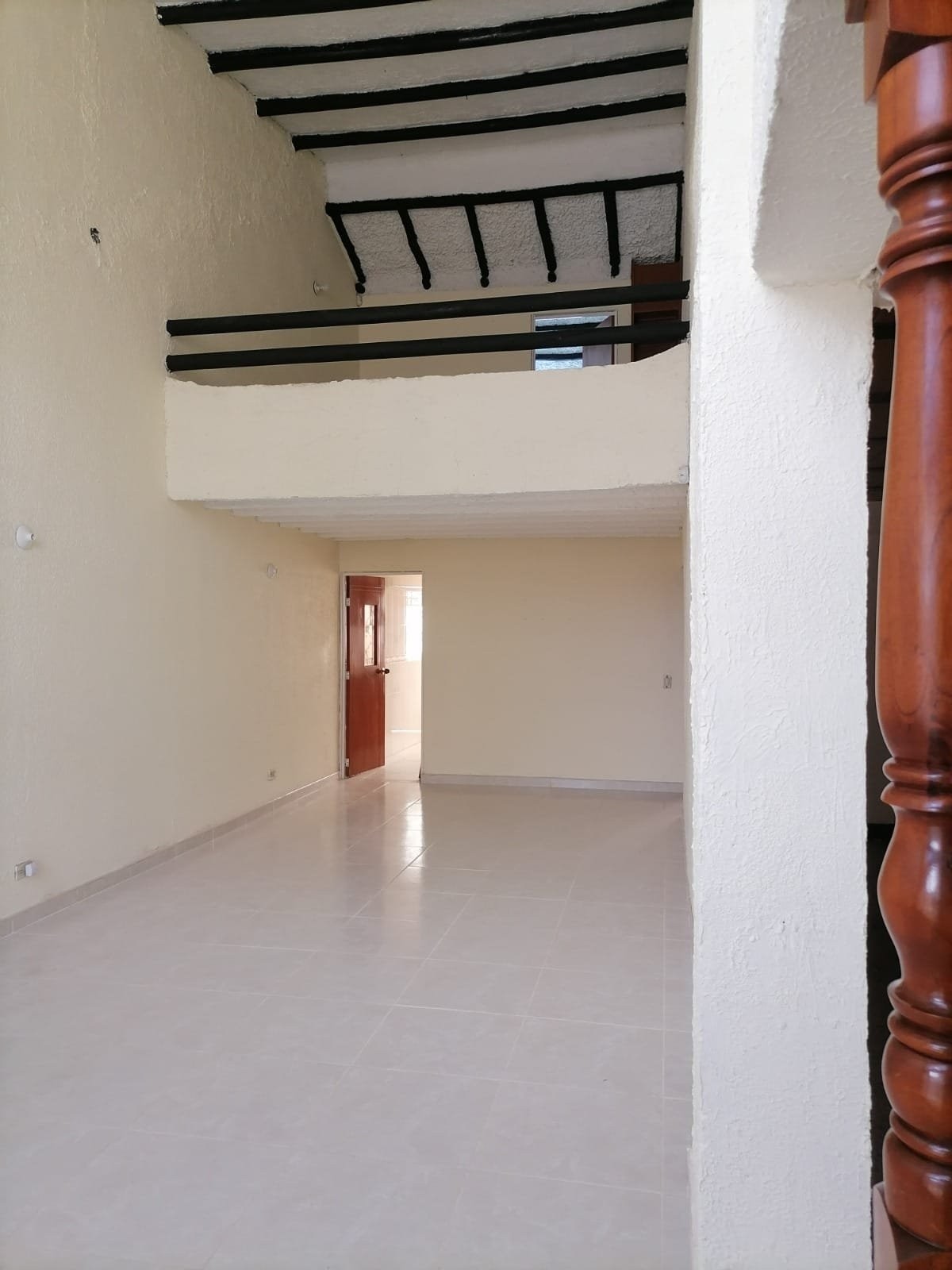 Casa en venta en Villa Claudia, Bogotá · foto 2 de 15