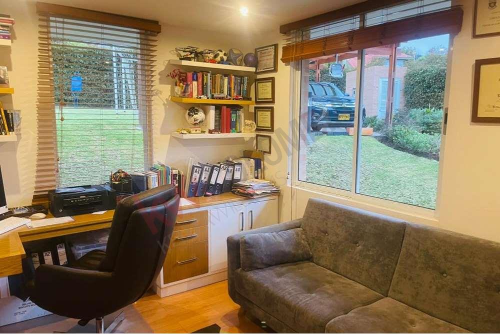 Casa en venta en San Jose De La Concepcion, La Calera · foto 3 de 24
