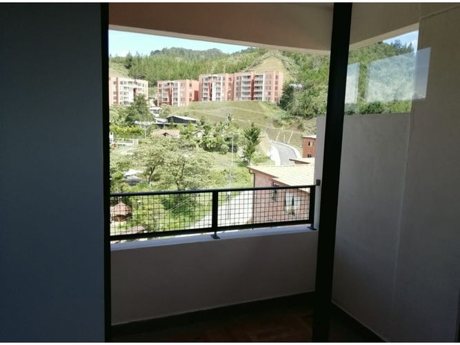 Apartamento de 2 alcobas en venta en Santa Elena, El Retiro, 68 m² · foto 16 de 17