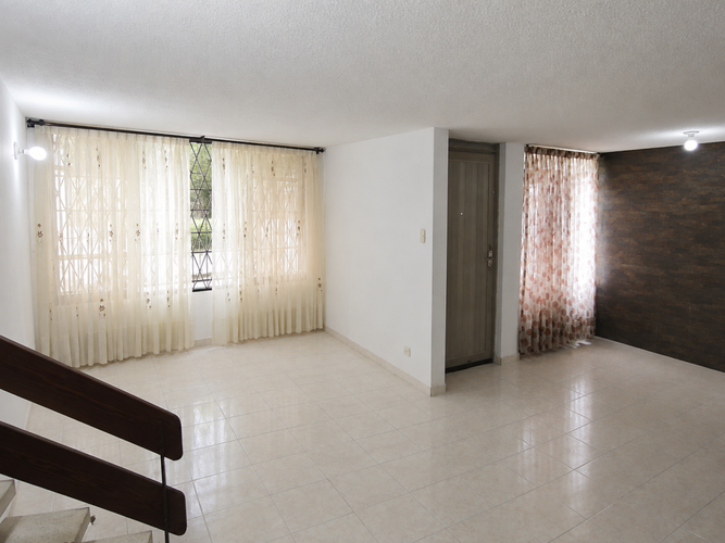Casa en venta en Ciudad Los Alamos, Cali · foto 9 de 24