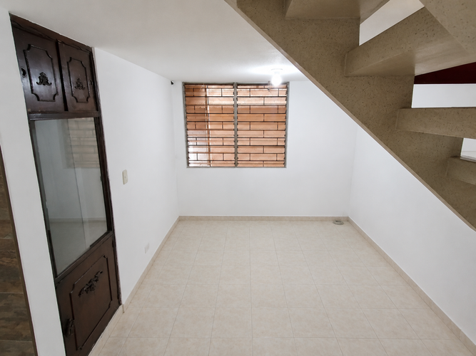 Casa en venta en Ciudad Los Alamos, Cali · foto 10 de 24