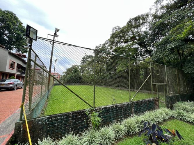 Casa de 3 alcobas en venta en Belen, Ibagué, 260 m² · foto 4 de 24