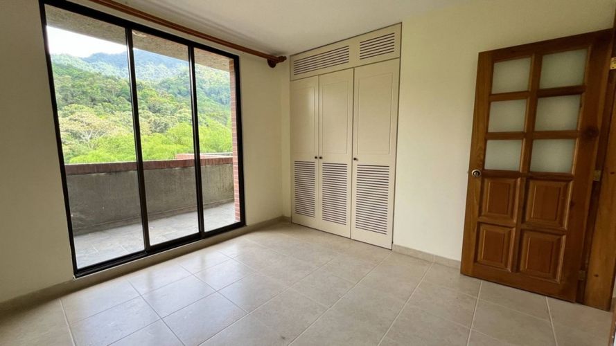 Casa de 3 alcobas en venta en Belen, Ibagué, 260 m² · foto 15 de 24
