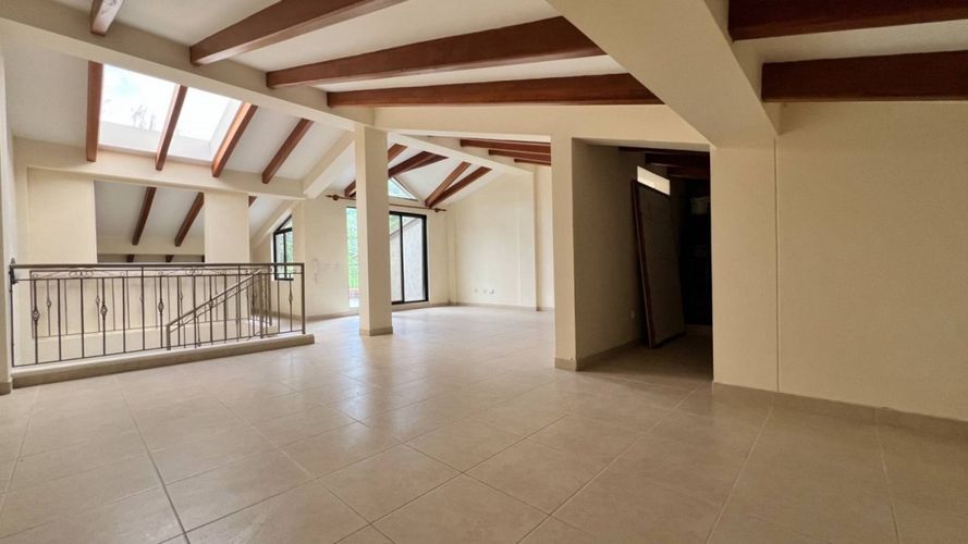 Casa de 3 alcobas en venta en Belen, Ibagué, 260 m² · foto 17 de 24