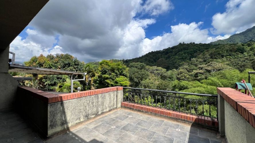 Casa de 3 alcobas en venta en Belen, Ibagué, 260 m² · foto 21 de 24