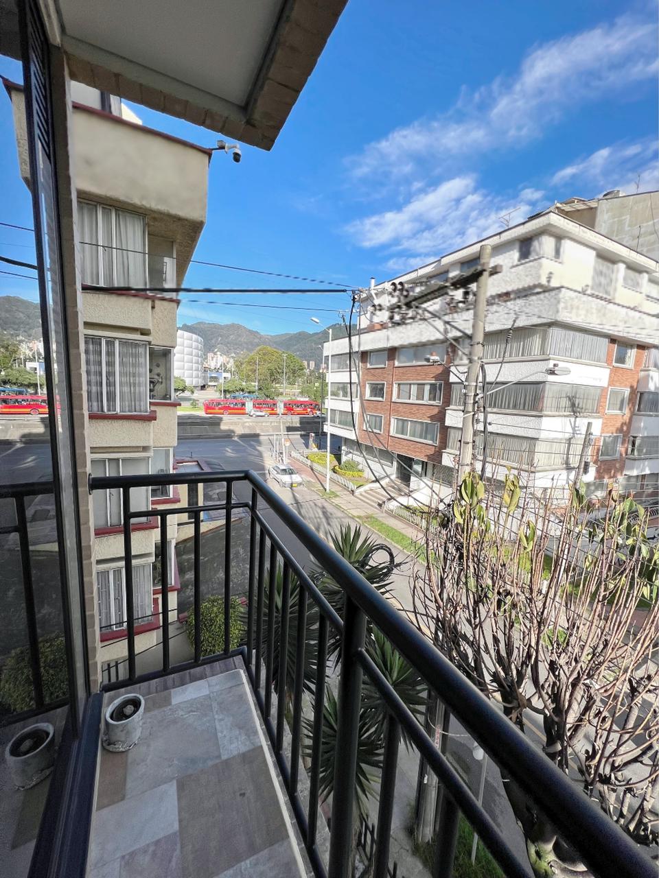 Apartamento en venta en Campin, Bogotá · foto 2 de 20