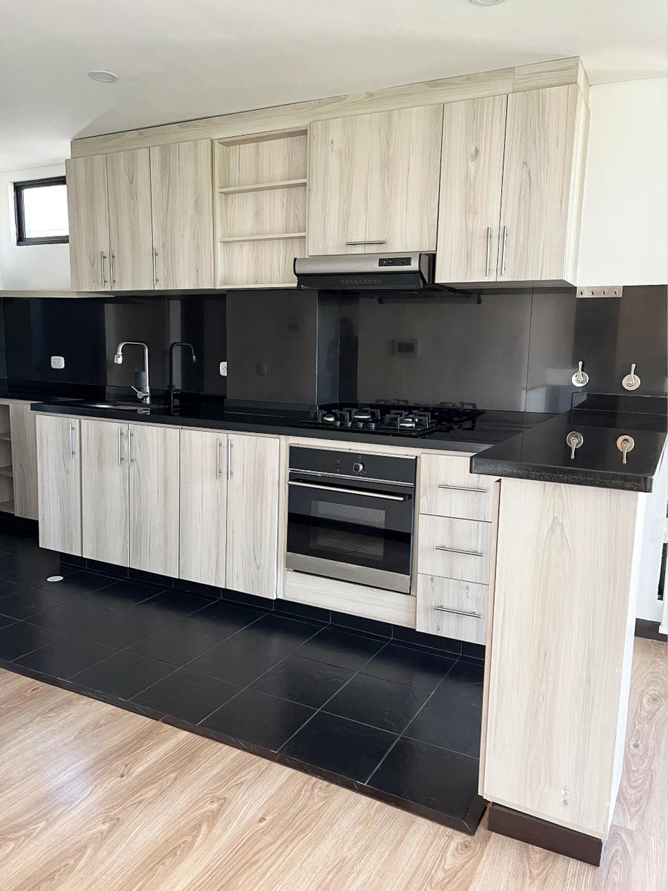Apartamento en venta en Campin, Bogotá · foto 3 de 20