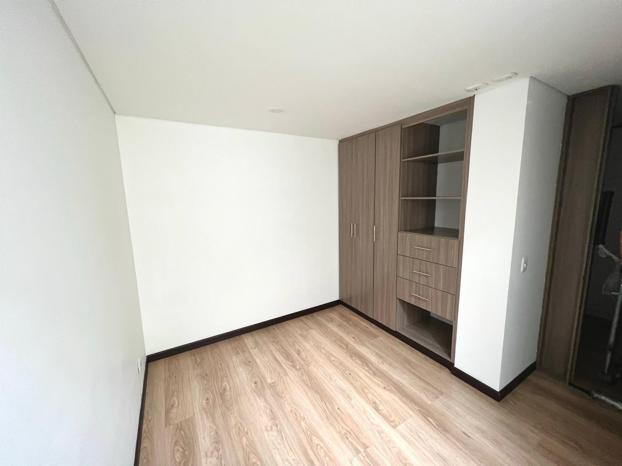 Apartamento en venta en Campin, Bogotá · foto 7 de 20