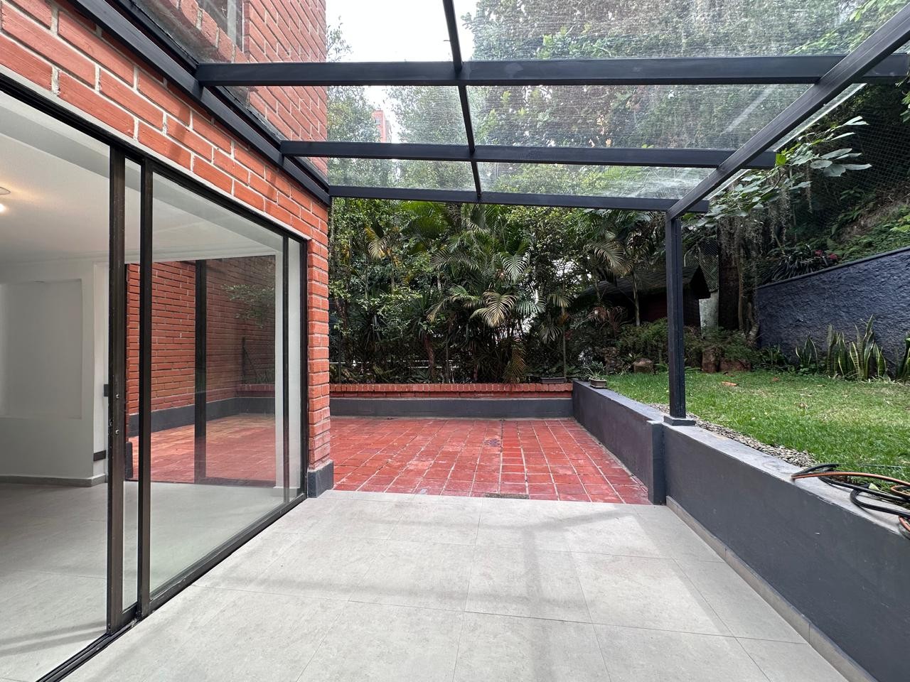 Casa en arriendo en El Poblado, Medellín · foto 20 de 20