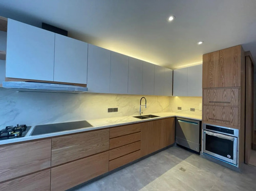 Casa en venta en Bosques Del Marques, Bogotá · foto 2 de 9