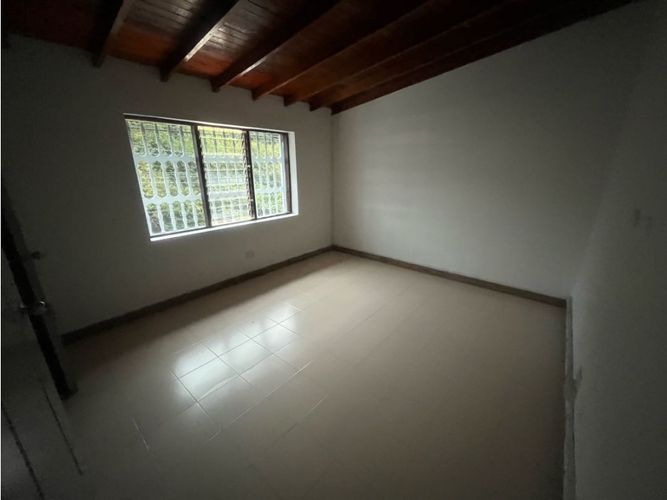 Local en arriendo en San Marcos, Envigado, 320 m² · foto 4 de 24
