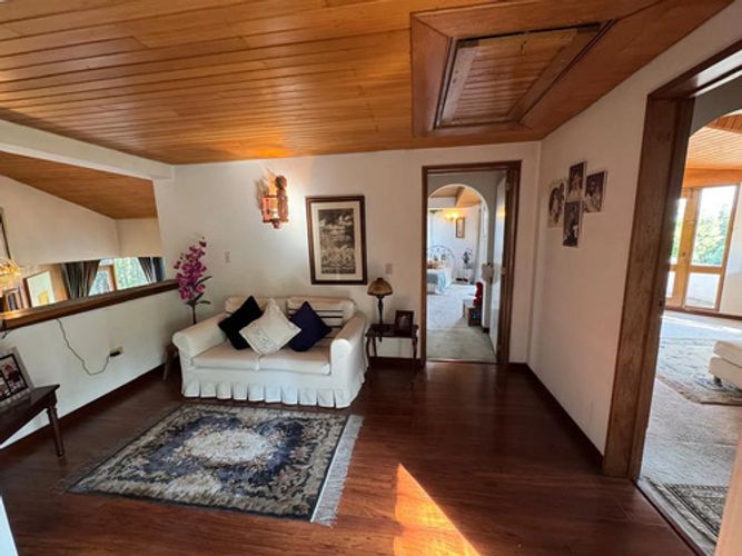Casa de 4 alcobas en venta en Cerros De Suba, Bogotá, 446 m² · foto 7 de 24