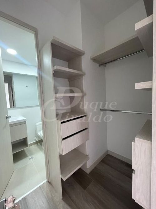 Apartamento de 3 alcobas en venta en Las Lomitas, Sabaneta, 87 m² · foto 18 de 18