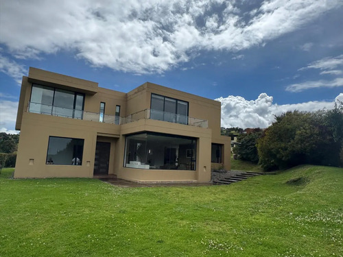 Apartamento en venta en Los Sauces, La Calera · foto 2 de 12