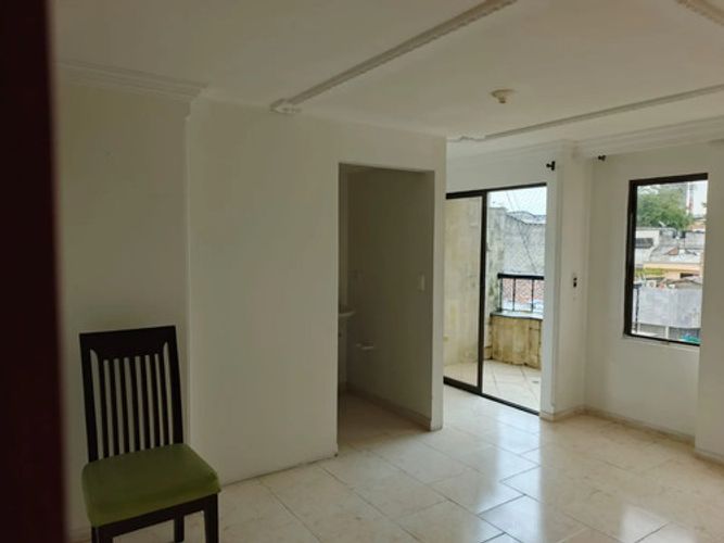 Apartamento en venta en El Ingenio, Cali · foto 3 de 12
