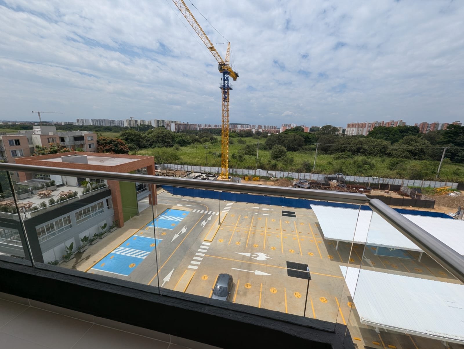 Apartamento en venta en Valle Del Lili, Cali · foto 6 de 24