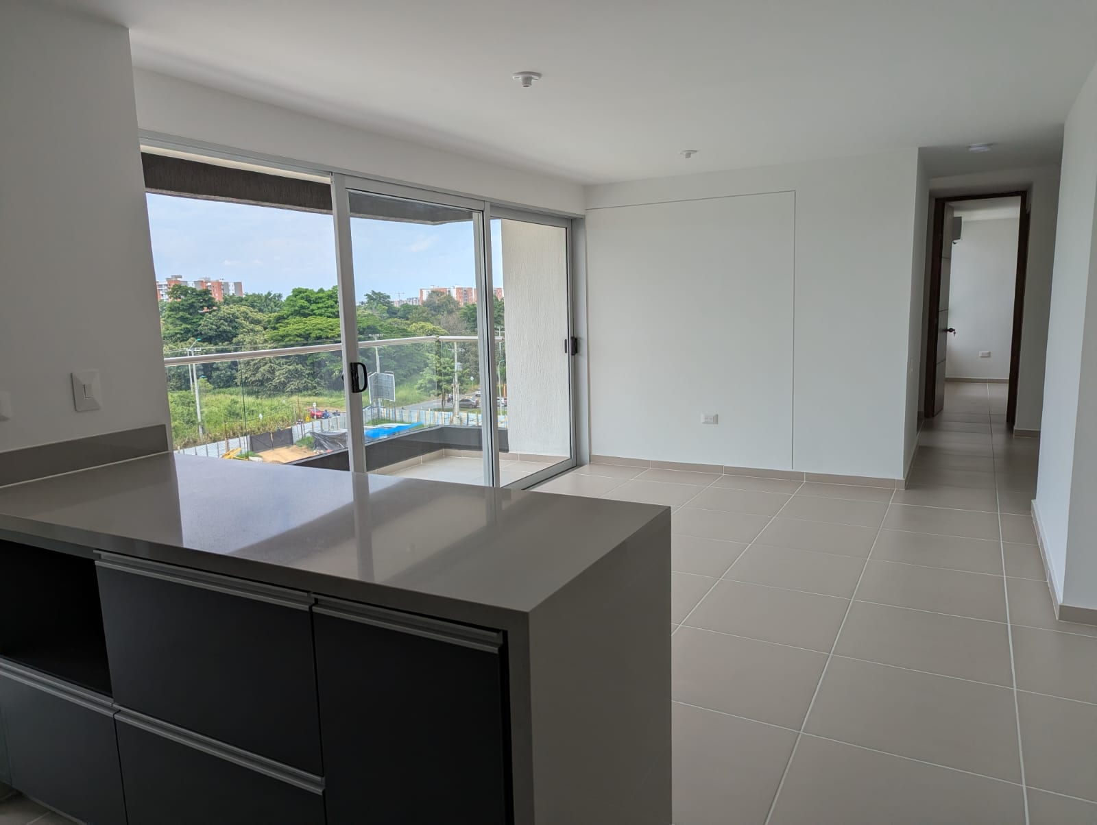Apartamento en venta en Valle Del Lili, Cali · foto 8 de 24