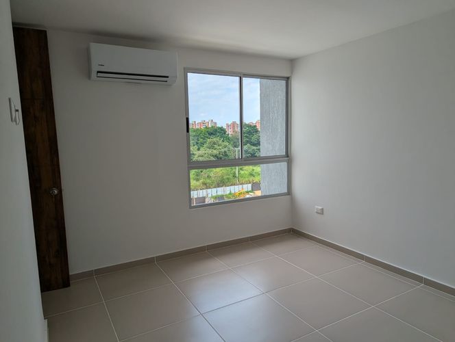Apartamento en venta en Valle Del Lili, Cali · foto 14 de 24