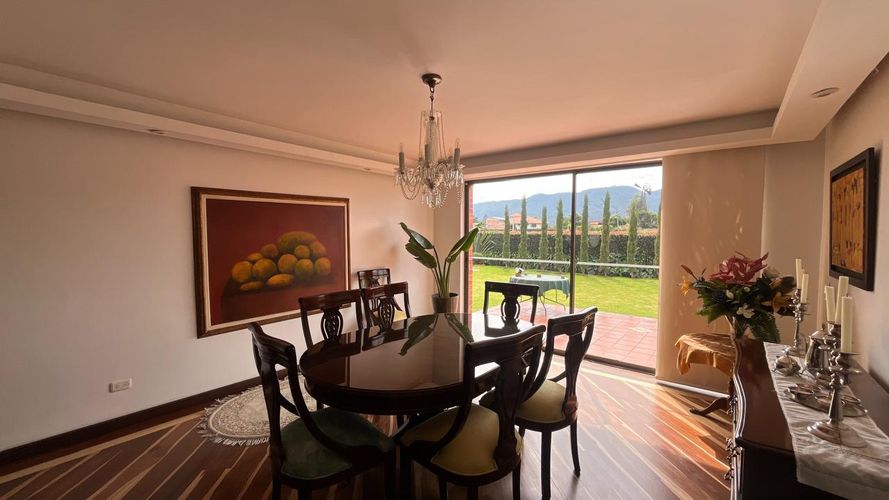 Casa de 4 alcobas en venta en Vereda La Balsa, Chía, 421 m² · foto 4 de 24