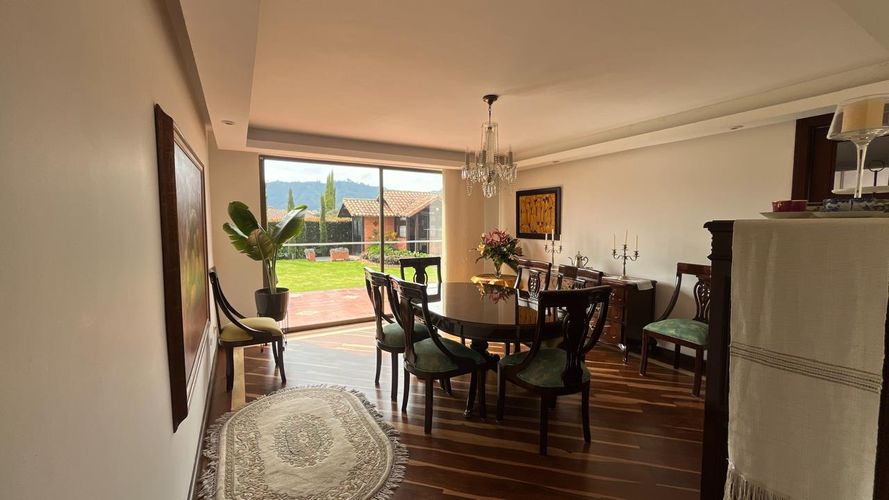 Casa de 4 alcobas en venta en Vereda La Balsa, Chía, 421 m² · foto 6 de 24