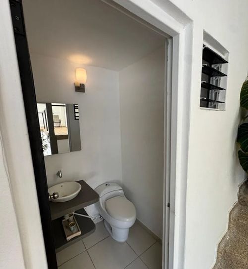 Casa de 4 alcobas en venta en Ciudad Salitre, Bogotá, 155 m² · foto 9 de 12