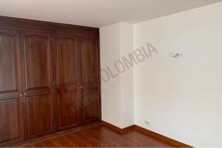 Apartamento de 4 alcobas en venta en Chico Norte, Bogotá, 170 m² · foto 7 de 24