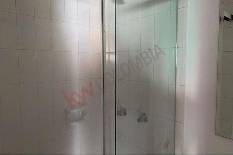 Apartamento de 4 alcobas en venta en Chico Norte, Bogotá, 170 m² · foto 12 de 24