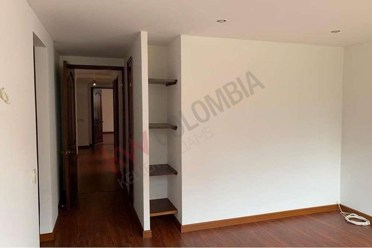 Apartamento de 4 alcobas en venta en Chico Norte, Bogotá, 170 m² · foto 17 de 24