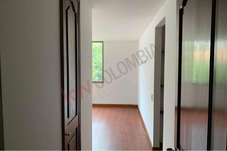 Apartamento de 4 alcobas en venta en Chico Norte, Bogotá, 170 m² · foto 18 de 24