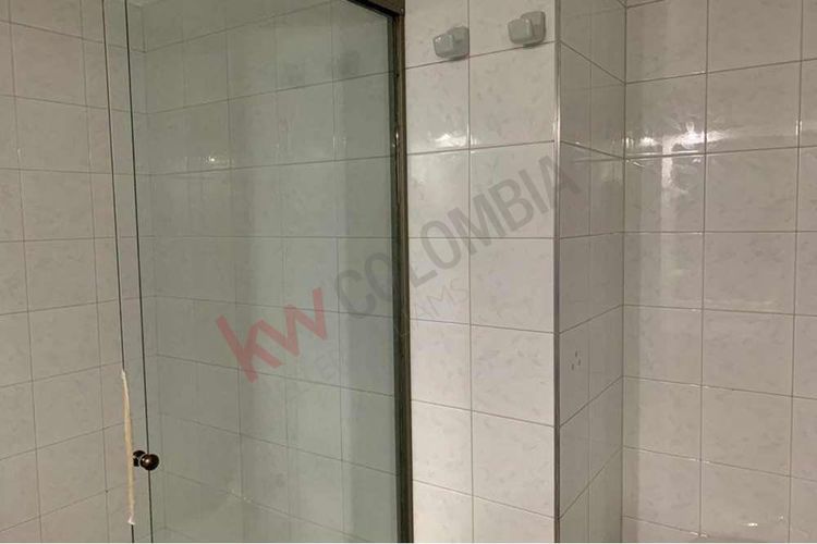 Apartamento de 4 alcobas en venta en Chico Norte, Bogotá, 170 m² · foto 23 de 24