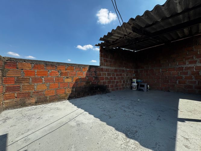 Casa de 8 alcobas en venta en Las Delicias, Cali, 230 m² · foto 13 de 13