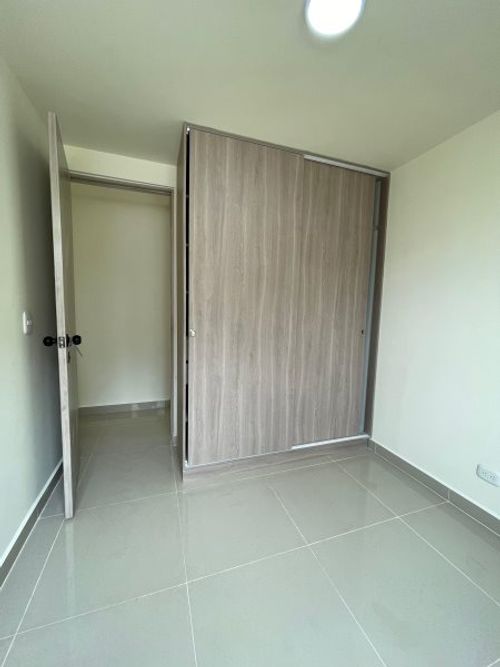 Apartamento de 3 alcobas en venta en Cimarronas, Rionegro, 52 m² · foto 10 de 13