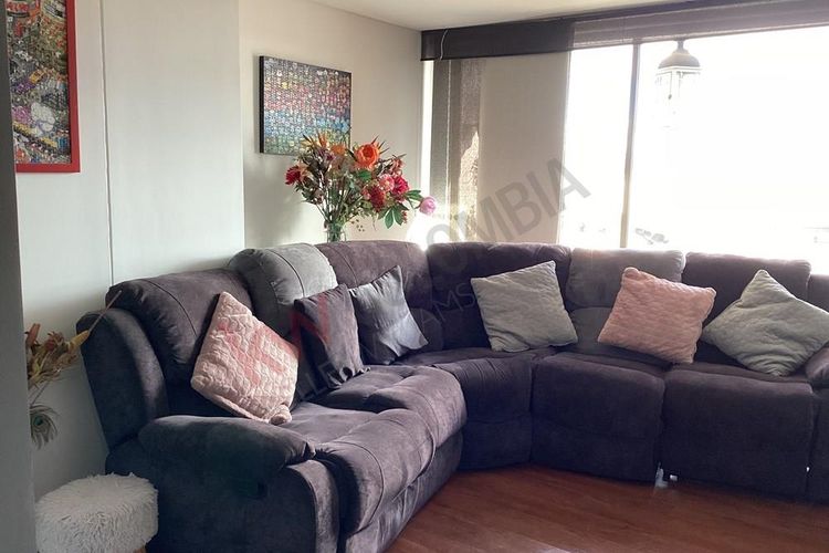 Apartamento en venta en La Floresta, Bogotá · foto 2 de 24