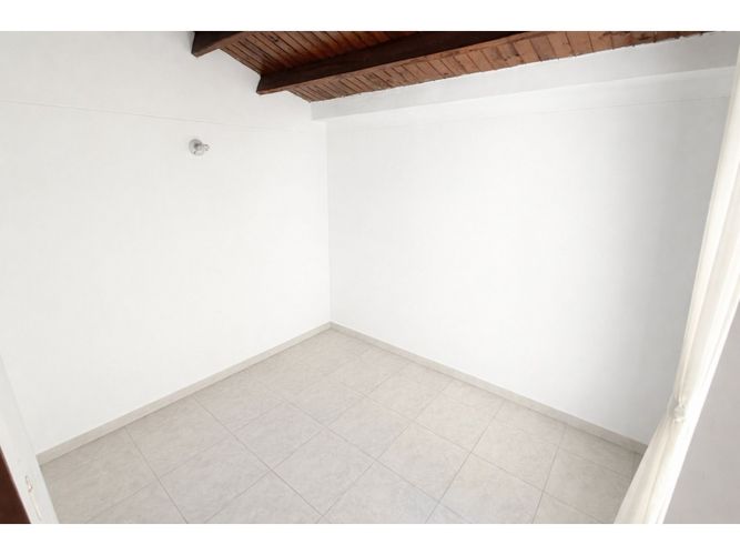 Casa de 4 alcobas en venta en Cr. Torres Del Granada, Armenia, 110 m² · foto 3 de 13