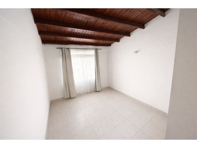 Casa de 4 alcobas en venta en Cr. Torres Del Granada, Armenia, 110 m² · foto 8 de 13