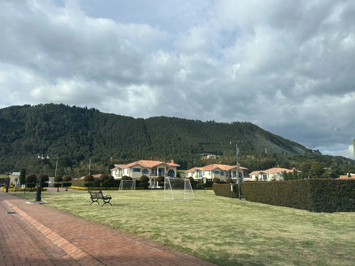 Casa en venta en Chuntame, Cajicá · foto 9 de 10