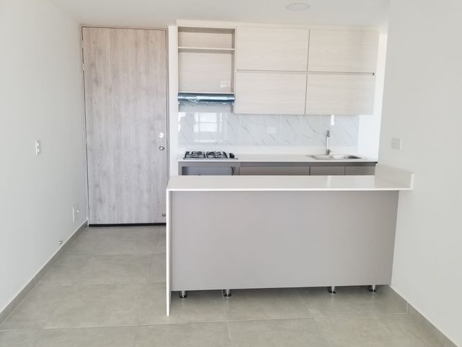 Apartamento de 3 alcobas en venta en Aves Maria, Sabaneta, 80 m² · foto 2 de 24