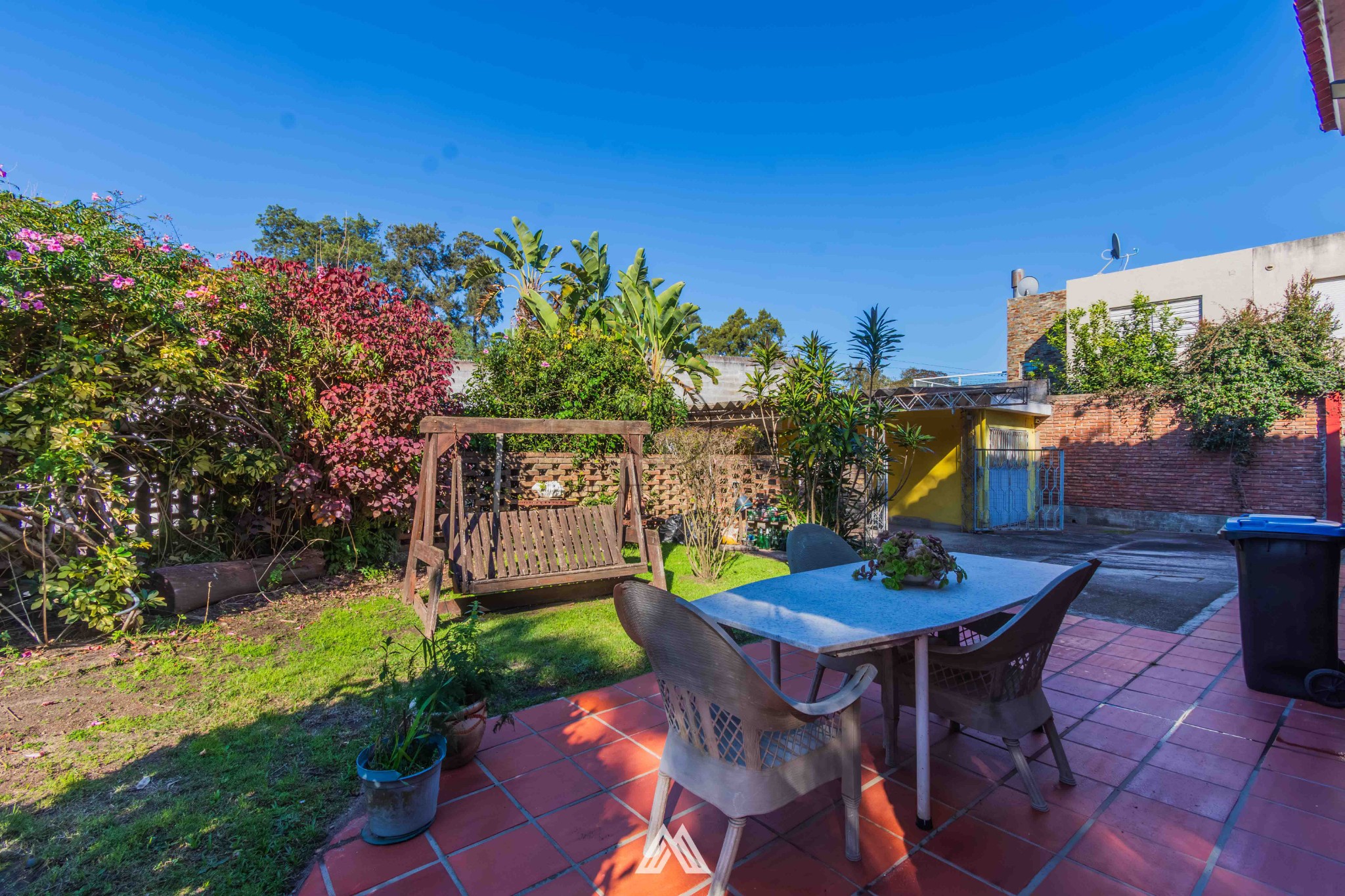 Casa Venta Lagomar Sur 805 m² de terreno esquina 4 dormitorios Construcción tradicional - foto 3