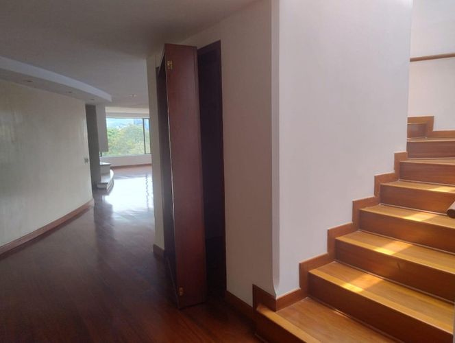 Apartamento en venta en Santa Barbara, Bogotá · foto 6 de 24