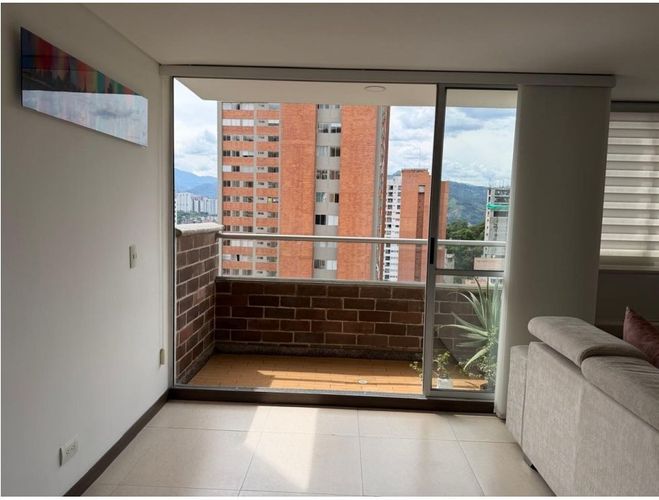 Apartamento de 2 alcobas en venta en Loma De La Doctora, Sabaneta, 77 m² · foto 4 de 24