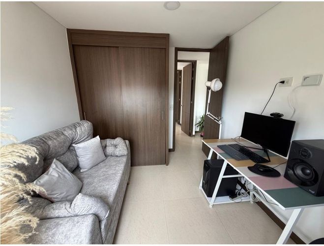 Apartamento de 2 alcobas en venta en Loma De La Doctora, Sabaneta, 77 m² · foto 11 de 24