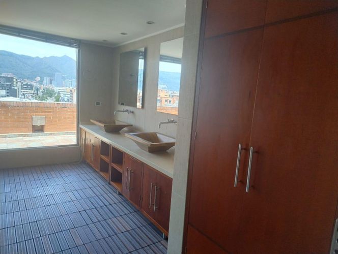 Apartamento en venta en Santa Barbara, Bogotá · foto 20 de 24