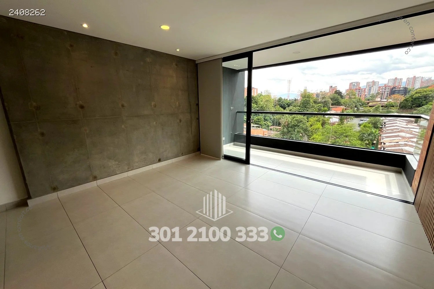 Apartamento en arriendo en Cumbres, Envigado · foto 2 de 24