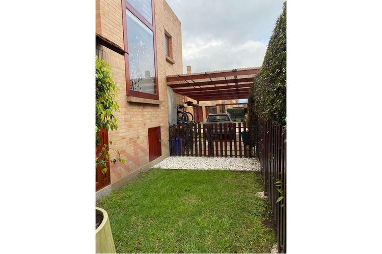 Casa de 4 alcobas en venta en Hacienda San Jose, Chía, 230 m² · foto 12 de 24